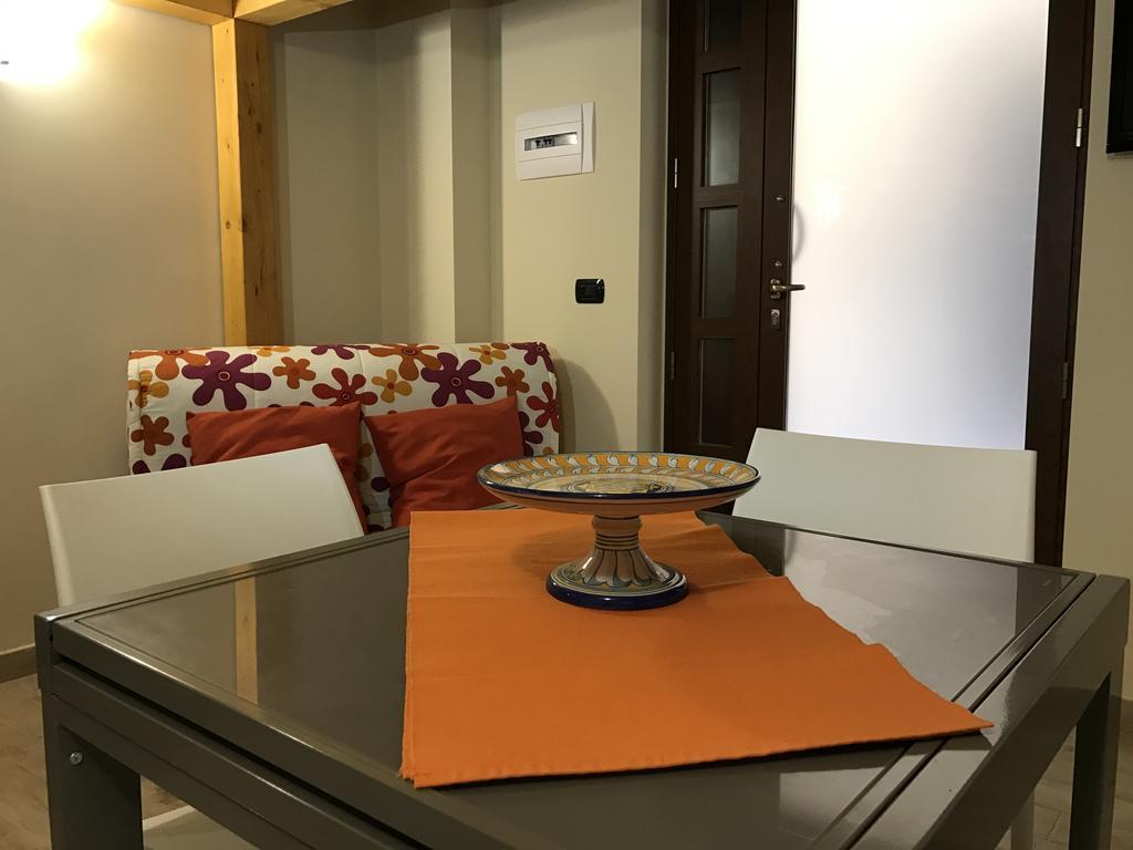 Loft Al Vicoletto Sul Mare Apartamento Letojanni Exterior foto